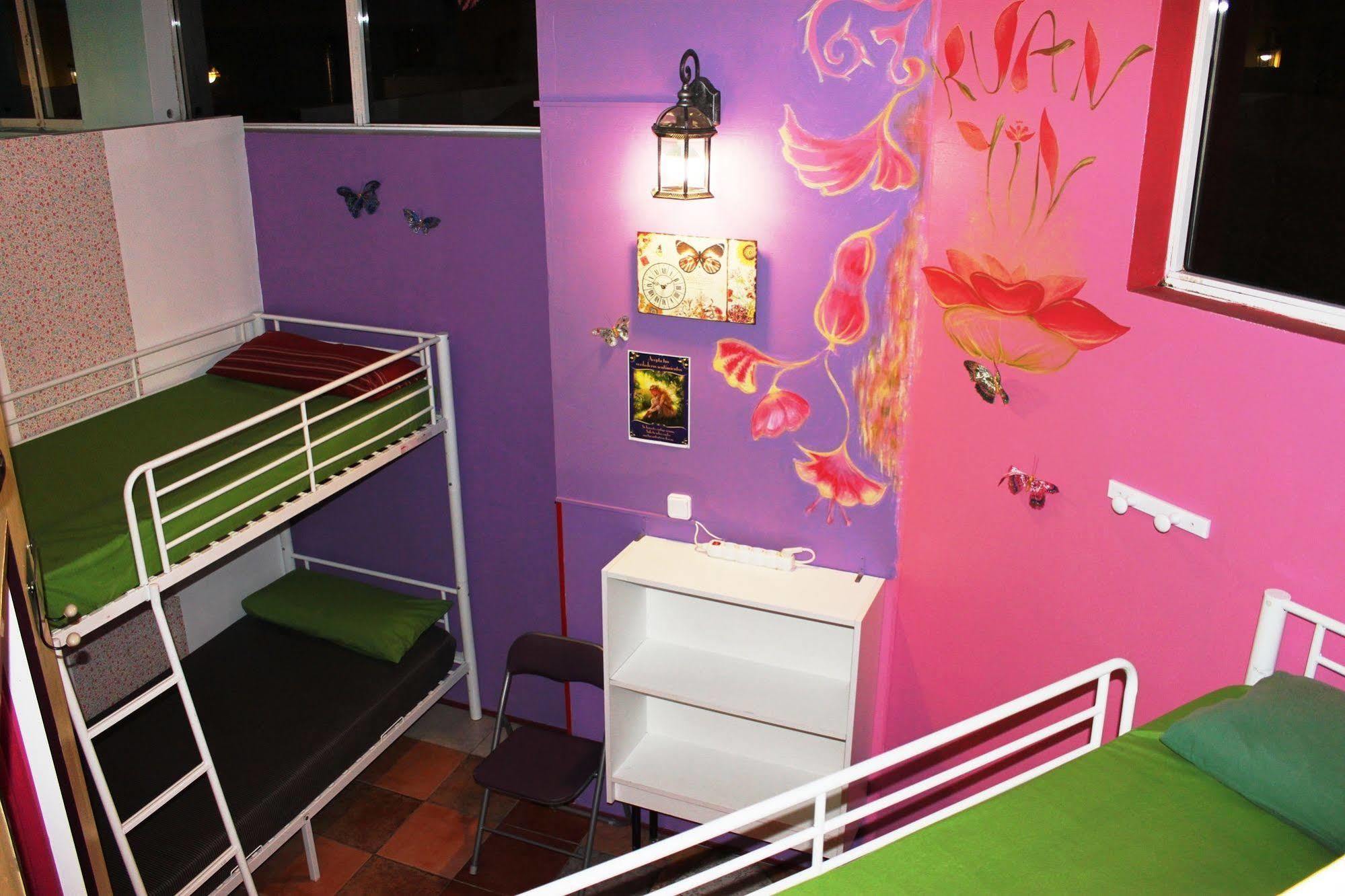 Albergue Acuario Сантьяго-де-Компостела Екстер'єр фото