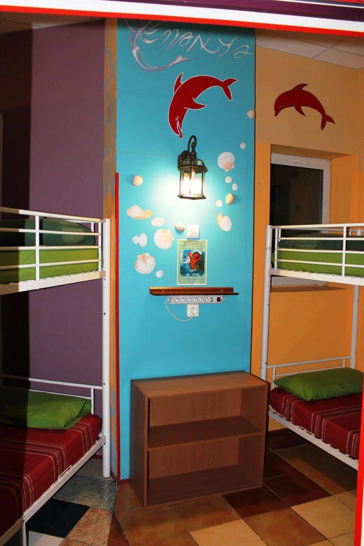 Albergue Acuario Сантьяго-де-Компостела Екстер'єр фото